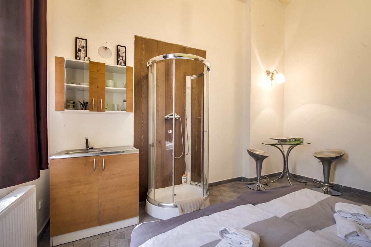 Aparthotel Zarra براغ المظهر الخارجي الصورة